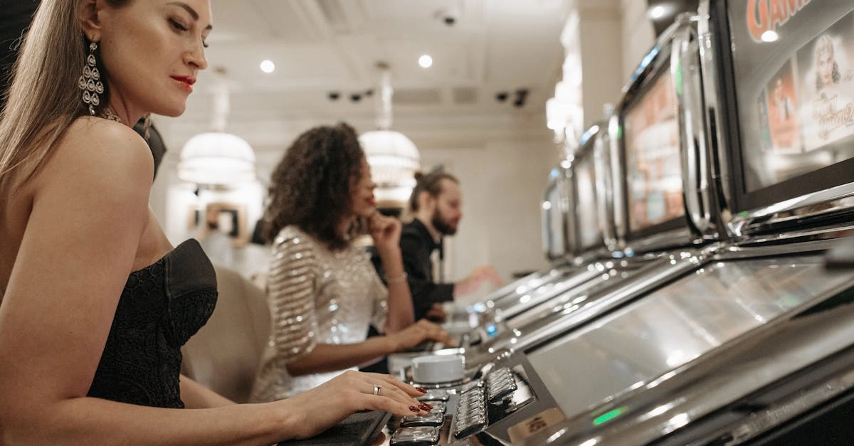 Онлайн игровые автоматы на экране смартфона